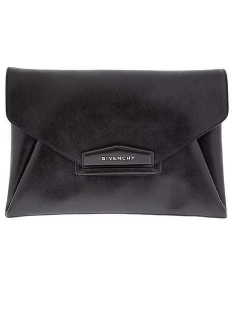 Givenchy Clutch Bags for Women 